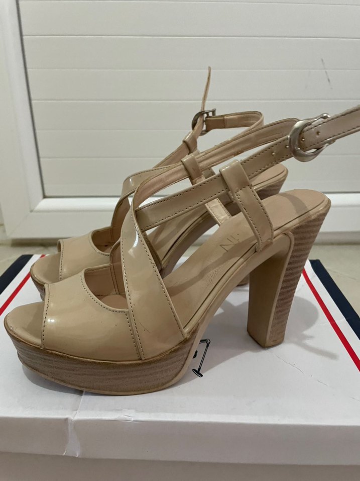 Bej Tokalı Dolgu Topuk Kadın Ayakkabı - Görsel 2