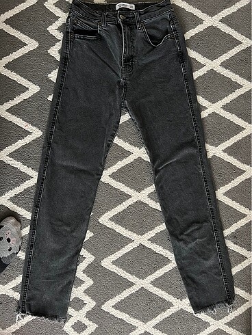 Pull and bear jean