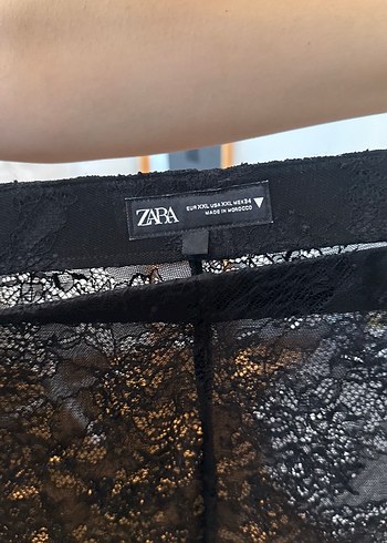 Dantel Detaylı Siyah Kadın Kumaş Pantolon - Görsel 3