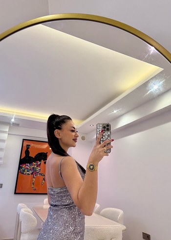 Sıfır etiketli elbise tüm bedenleri mevcuttur - Görsel 2