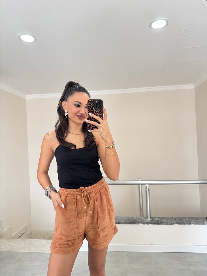 Kadın Kahverengi Süet Bağcıklı Şort - Görsel 4