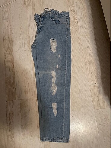 Koton Fahriye evcen koleksiyonu mom jean pantolon