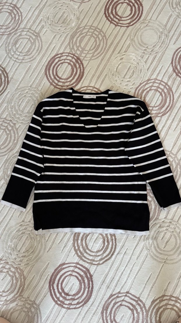 Siyah Beyaz Çizgili Pamuklu Kadın Kazak - Görsel 4