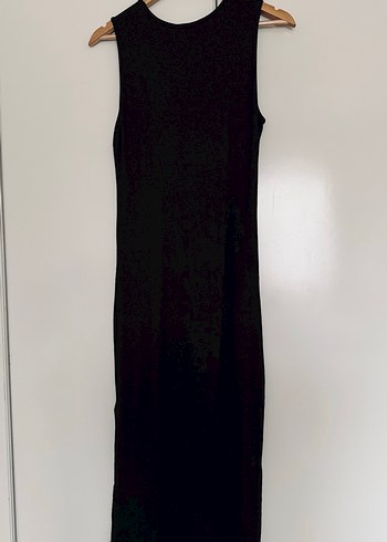 Siyah Yuvarlak Yakalı Uzun Kadın Elbise - Görsel 3