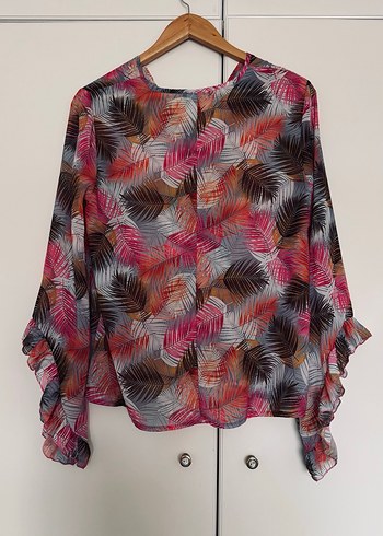 Renkli Desenli Fırfırlı Uzun Kollu Bluz - Görsel 3