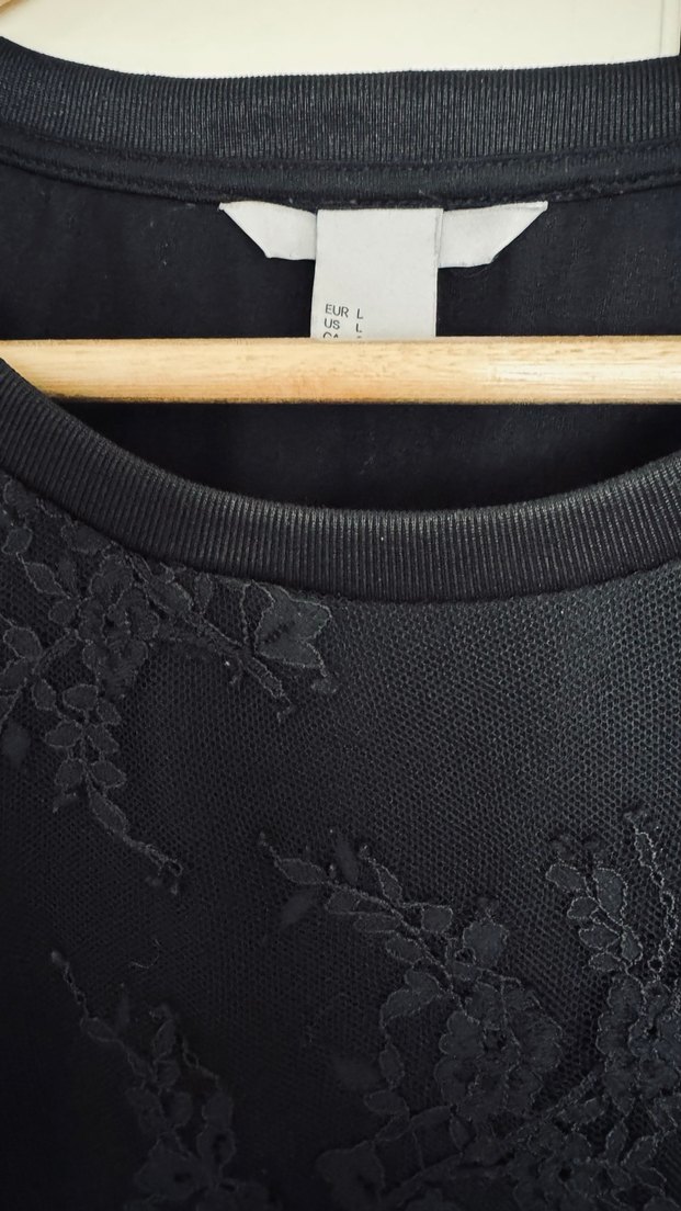 H&M Dantel Detaylı Siyah Uzun Kollu Bluz - Görsel 4