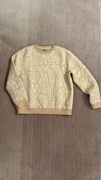 H&M sweatshirt