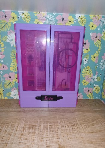 Barbie ve Dolabı - Görsel 3