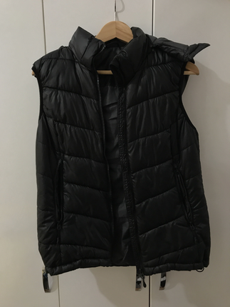 H&M Siyah yelek