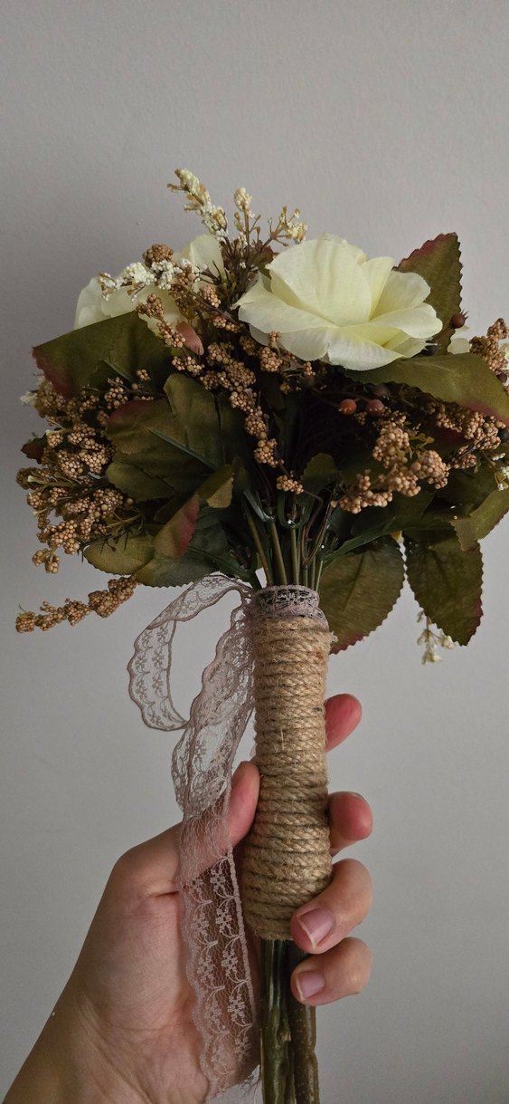 Bej Dantel Detaylı Vintage Bohem Gelin Buketi - Görsel 2