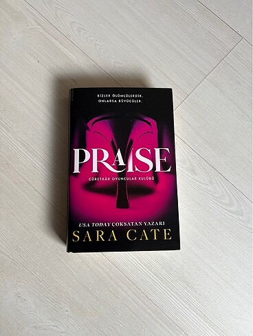 Praise /Sara Cate Ephesus Yayınları