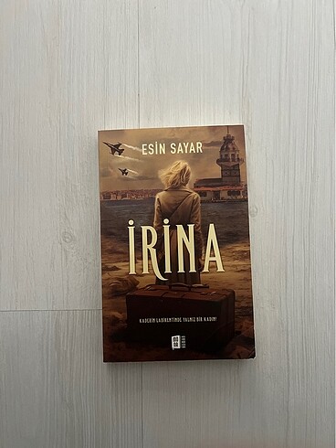Esin Sayar/İrina Mona Kitap