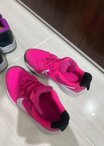 Nike çok renkli İkili spor ayakkabısı - Görsel 3