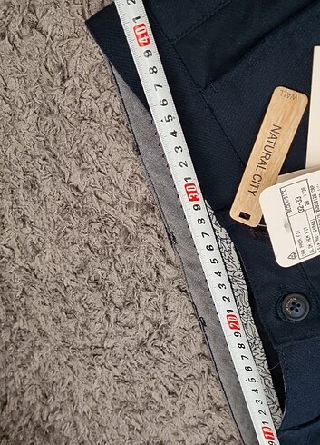 LC waikiki etiketli sıfır pantolon
