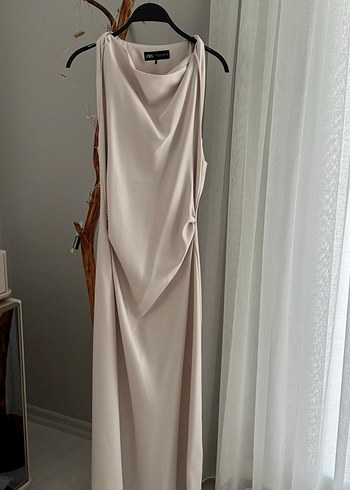 Zara saten elbise