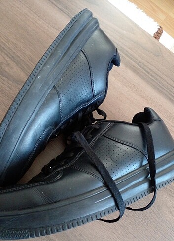 41 Beden siyah Renk 41 numara erkek ayakkabısı
