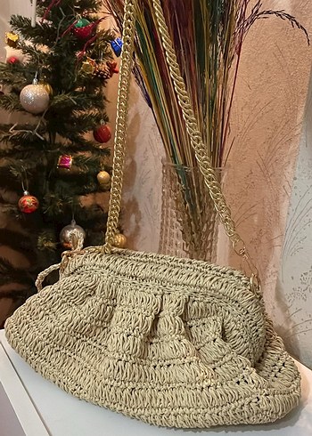 Beden ten rengi Renk Zincir Detaylı Bej Keten Kadın Clutch Çanta