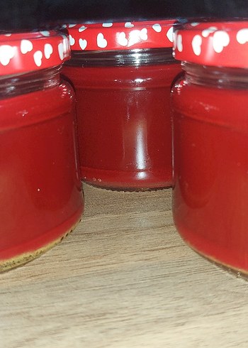 Beden Renk Cam Kavanozda 330 ml El Yapımı Sarı Kantaron Yağı