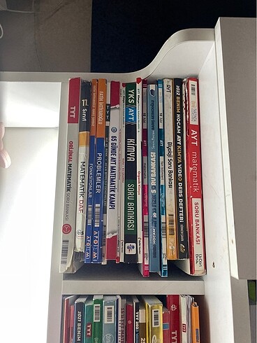 Beden Yks kitap
