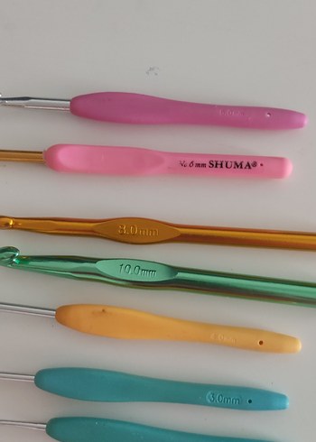 Renkli Tığ Seti - Farklı Boyutlarda - Görsel 3