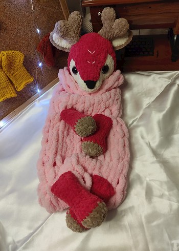 Pembe Renkli Yumuşak Geyik Peluş Oyuncak - Görsel 2