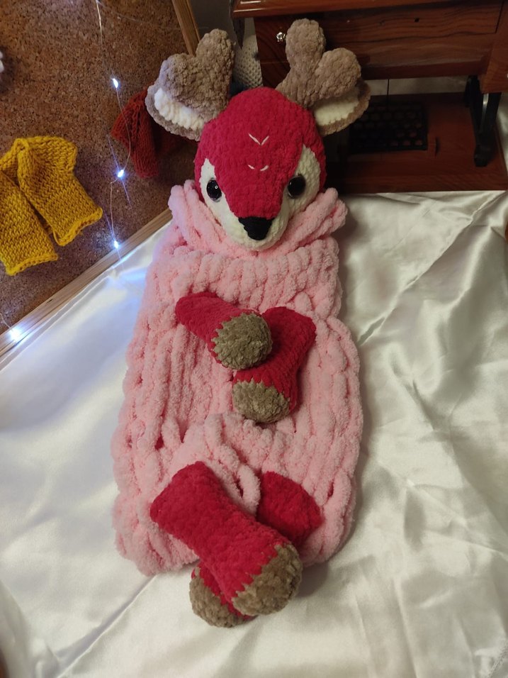 Pembe Renkli Yumuşak Geyik Peluş Oyuncak - Görsel 2