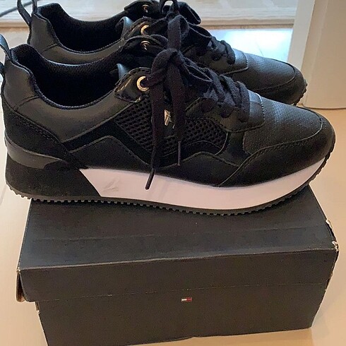 38 Beden TOMMY HILFIGER SPOR AYAKKABI