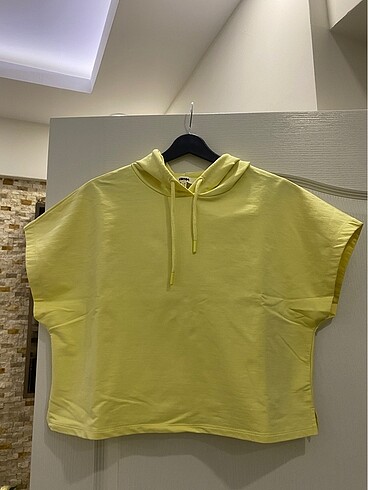 m Beden sarı Renk Kısa Kollu Kapüşonlu Sweatshirt