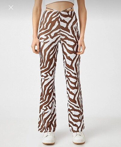 Koton Zebra Desenli İspanyol Paça Pantolon