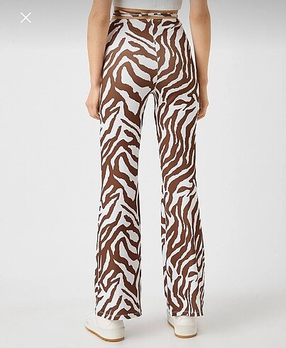 m Beden Zebra Desenli İspanyol Paça Pantolon