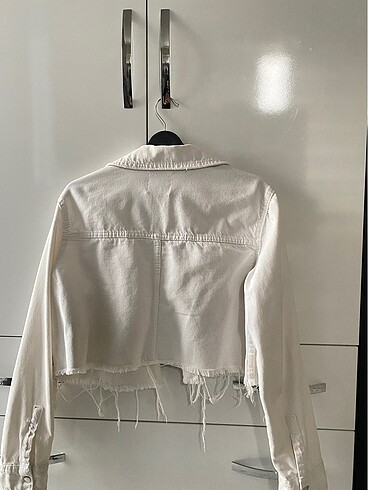 Zara Zara Beyaz Crop Kot Ceket