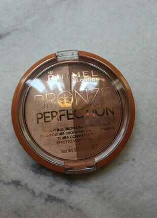 Rimmel London bronzer