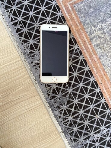 Apple 8 plus