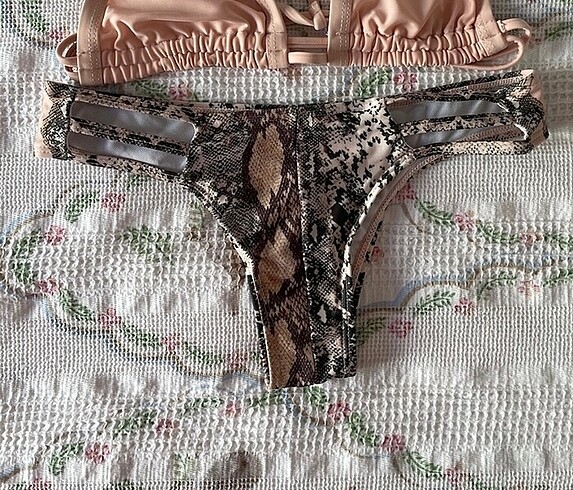 Bikini altı