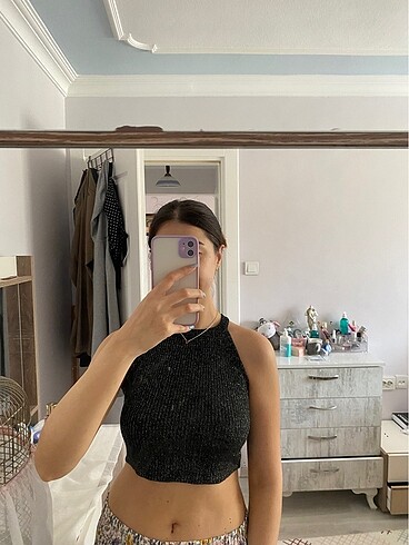 halter yaka crop
