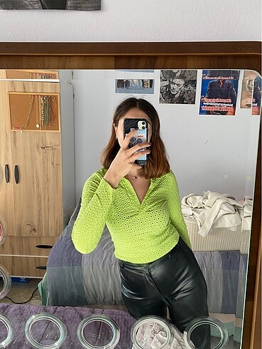 yesil bluz hm