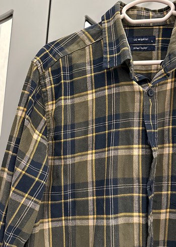 LC WAKİKİ Düğmeli Uzun Kollu Erkek Gömlek - Görsel 2