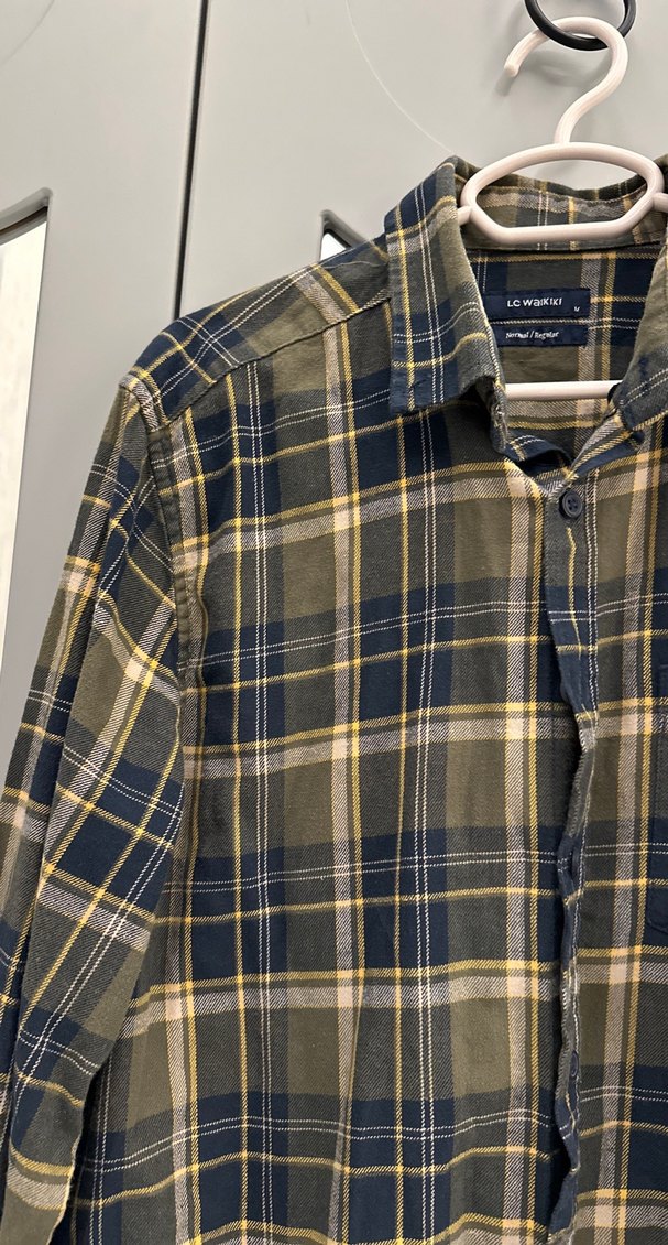 LC WAKİKİ Düğmeli Uzun Kollu Erkek Gömlek - Görsel 2