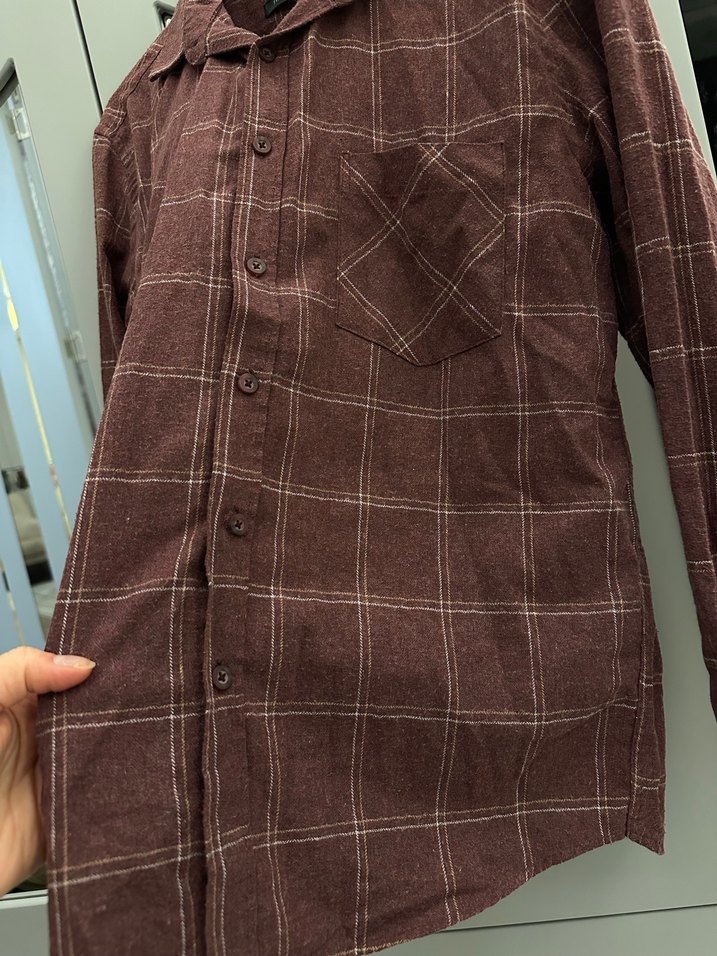 TRENDYOLMAn Erkek Kareli Bordo Düğmeli  Keten Gömlek - Görsel 4