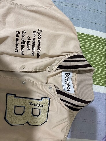Bershka Bershka crop bomber ceket