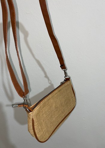 Kahverengi Deri Askılı Kadın Çantası - Görsel 2