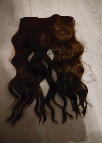 Yarım Ay Sentetik Saç - Görsel 3