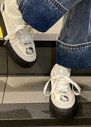 diğer Beden beyaz Renk HELLO KİTTY CONVERSE AYAKKABI 