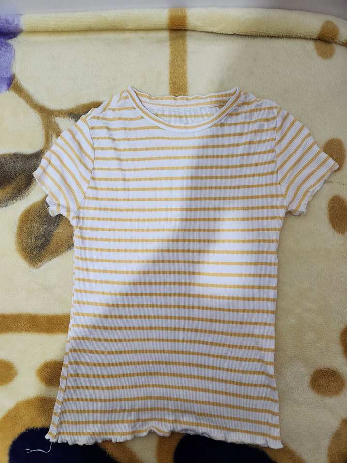 sarı Çizgili Kısa Kollu Kadın Tişört - Görsel 2