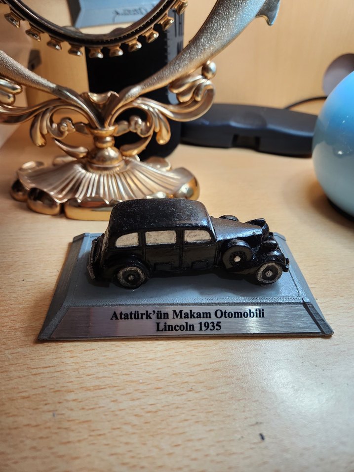 Atatürk'ün makam otomobili lincoln 1935 - Görsel 4