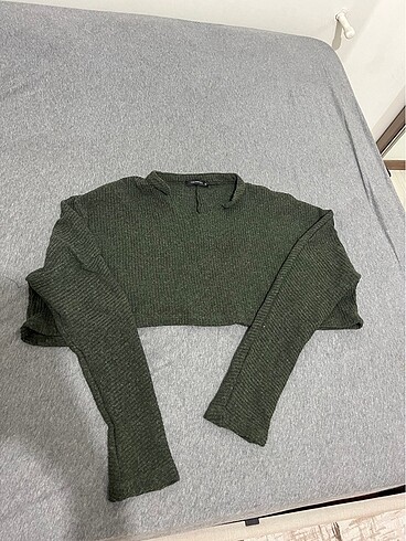 uzun kollu crop