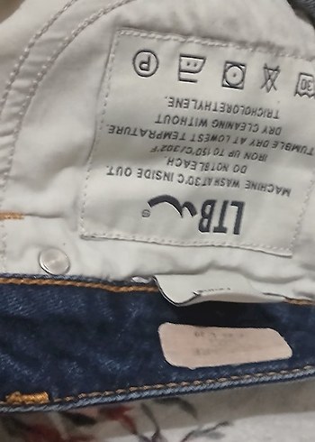 30 Beden Lacivert Düğmeli Kadın Jean Pantolon