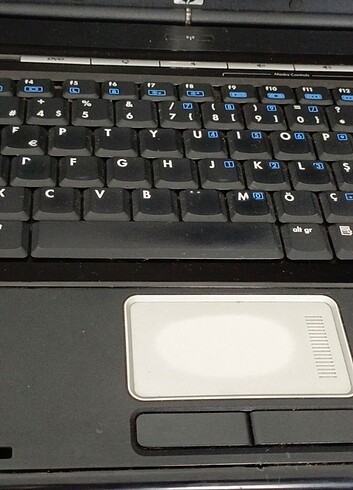  Beden Renk HP Pavilion bilgisayar 