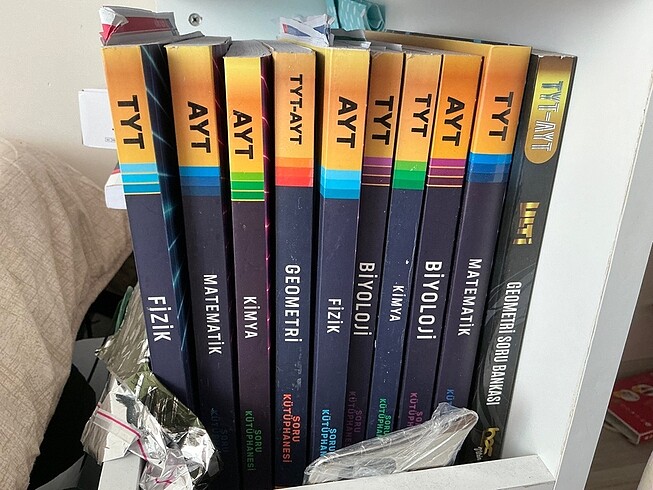 Paraf IQ kitap