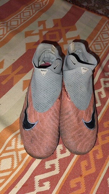 Krampon Nike 